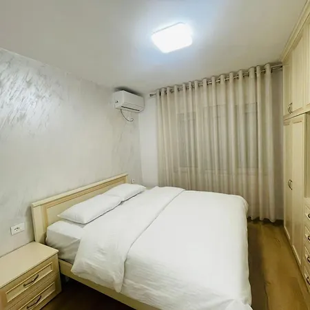 Apartment Caka's *
